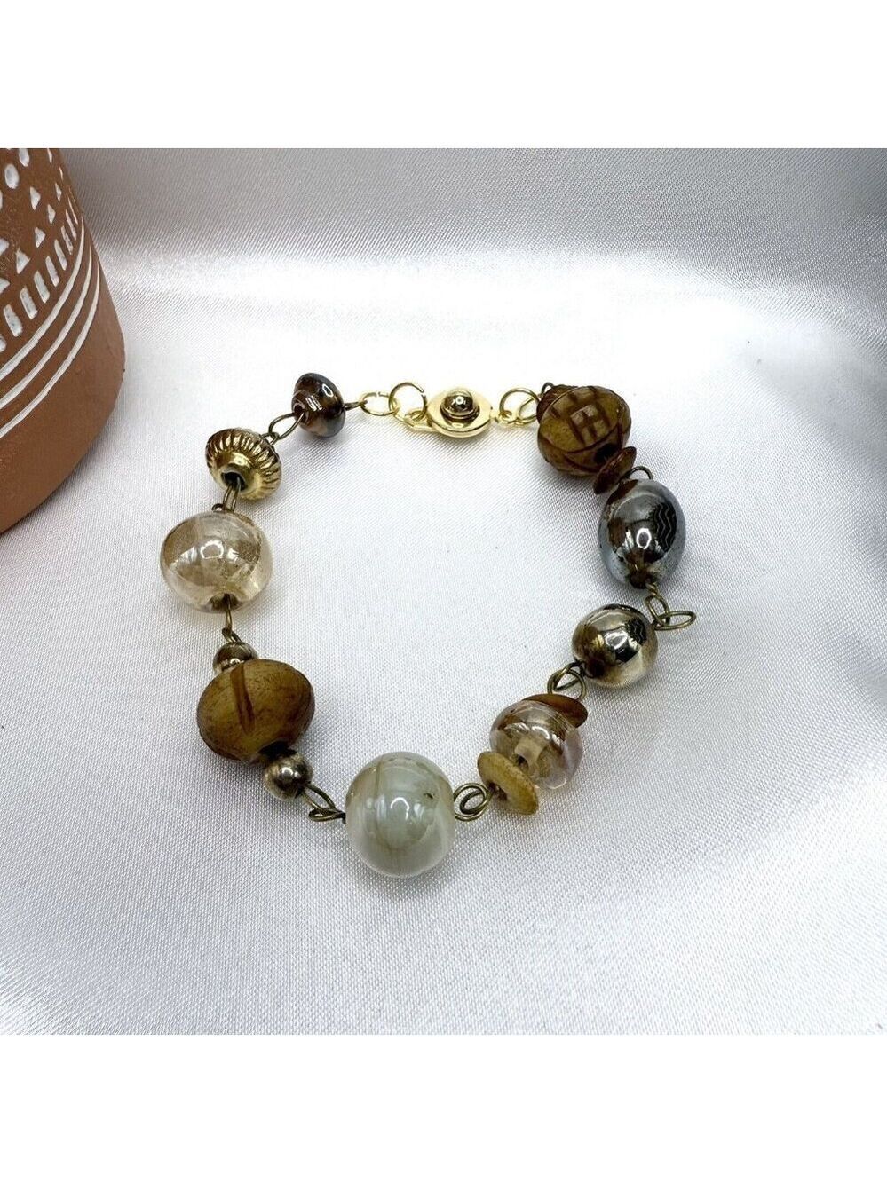 Tan Iridescent Glass Wood Bead Bracelet